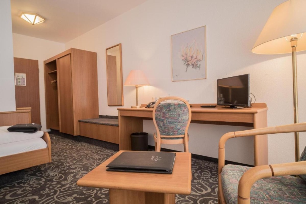 Room image 2