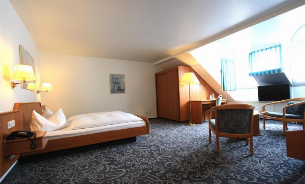Room image 2